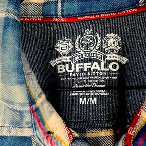 Buffalo Long Sleeve Shirt Size Medium
